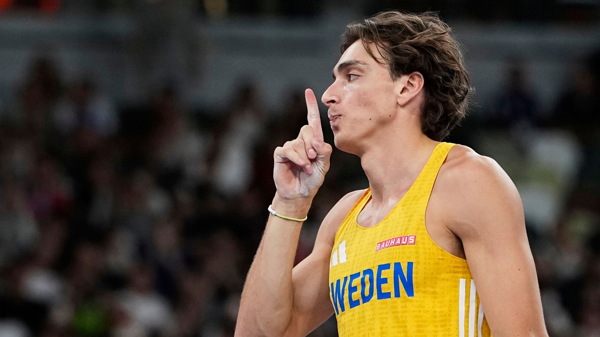 Duplantis breaks pole vault world record for 14th time