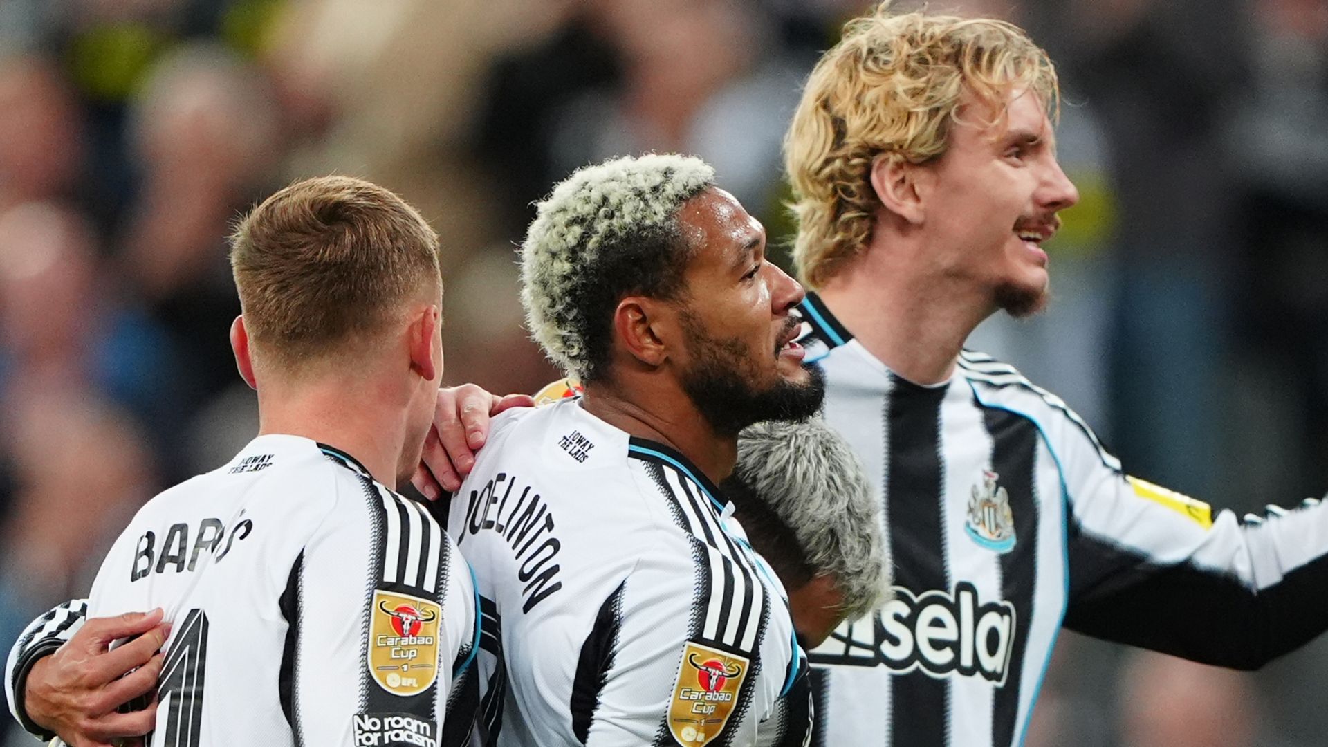 Newcastle make four changes vs Leverkusen LIVE!