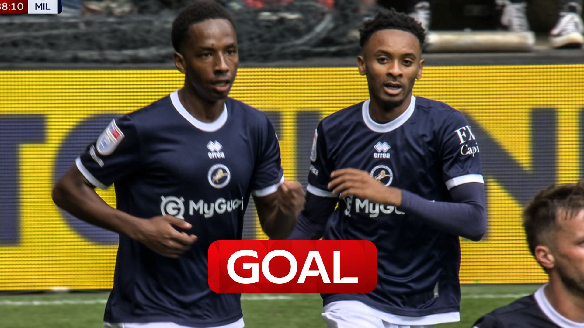 Bangura-Williams hits home late leveller for Millwall!
