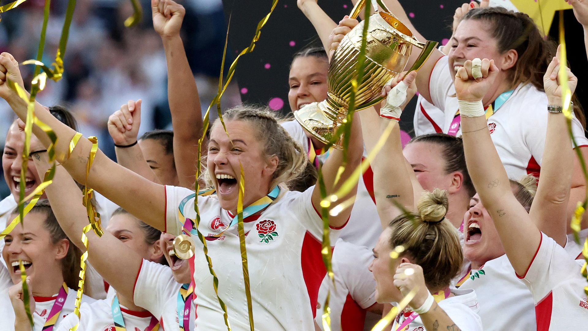 Clinical Red Roses clinch first Rugby World Cup title for 11 years