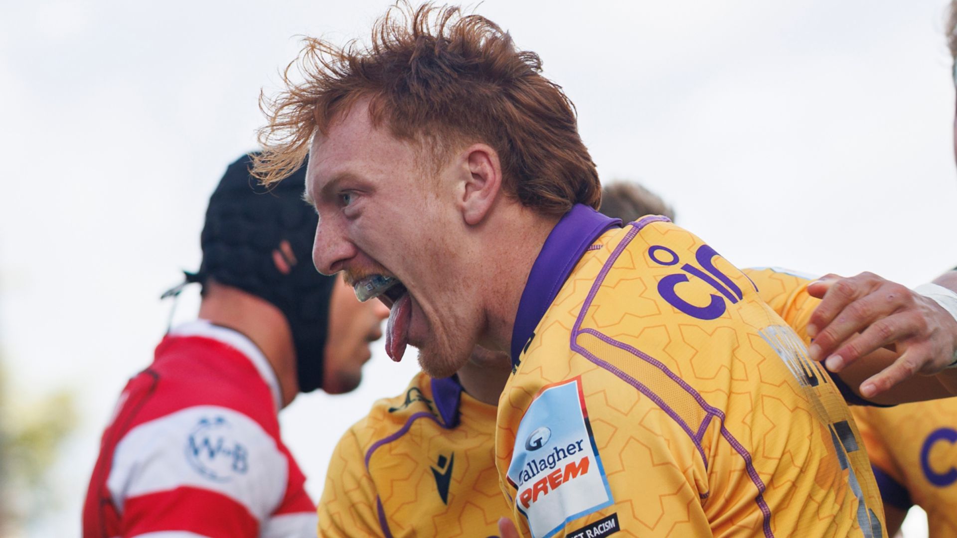 Northampton hold out to win extraordinary clash with Gloucester