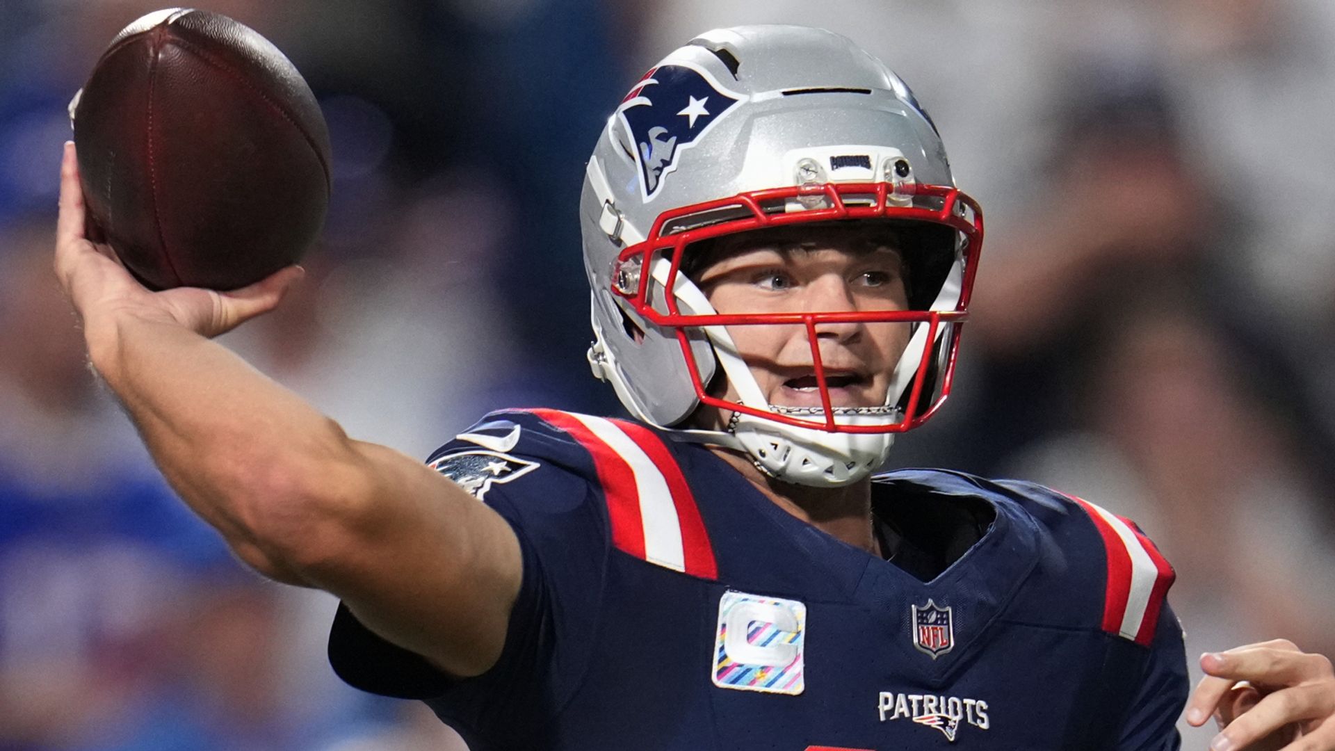 Patriots upset Bills to leave NFL without an unbeaten team