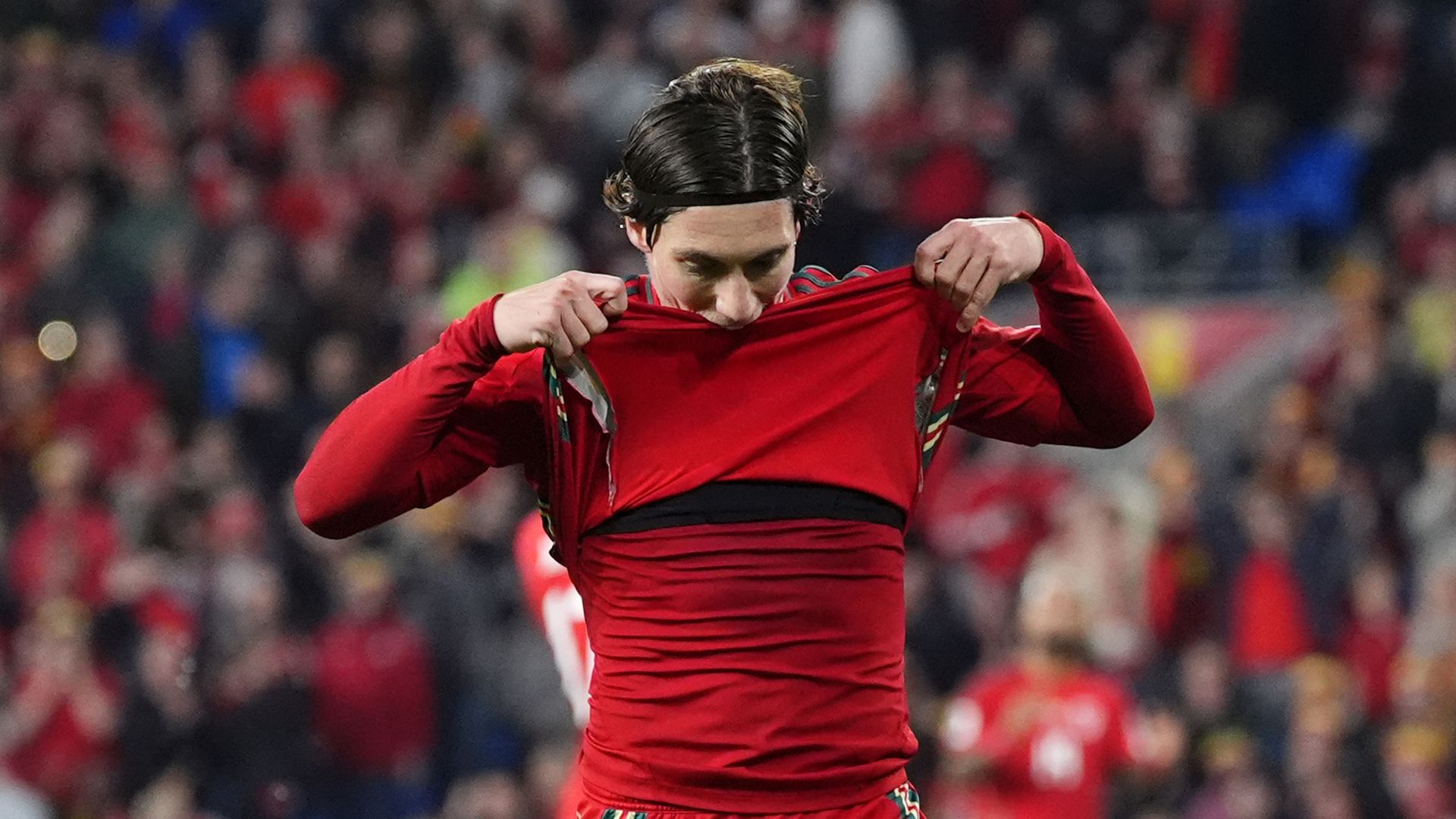 Wales' automatic WC hopes all but over after 'harsh' penalty gives Belgium win