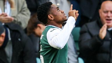 Hibernian's Thibault Klidje celebrates scoring to make it 1-0 vs Livingston
