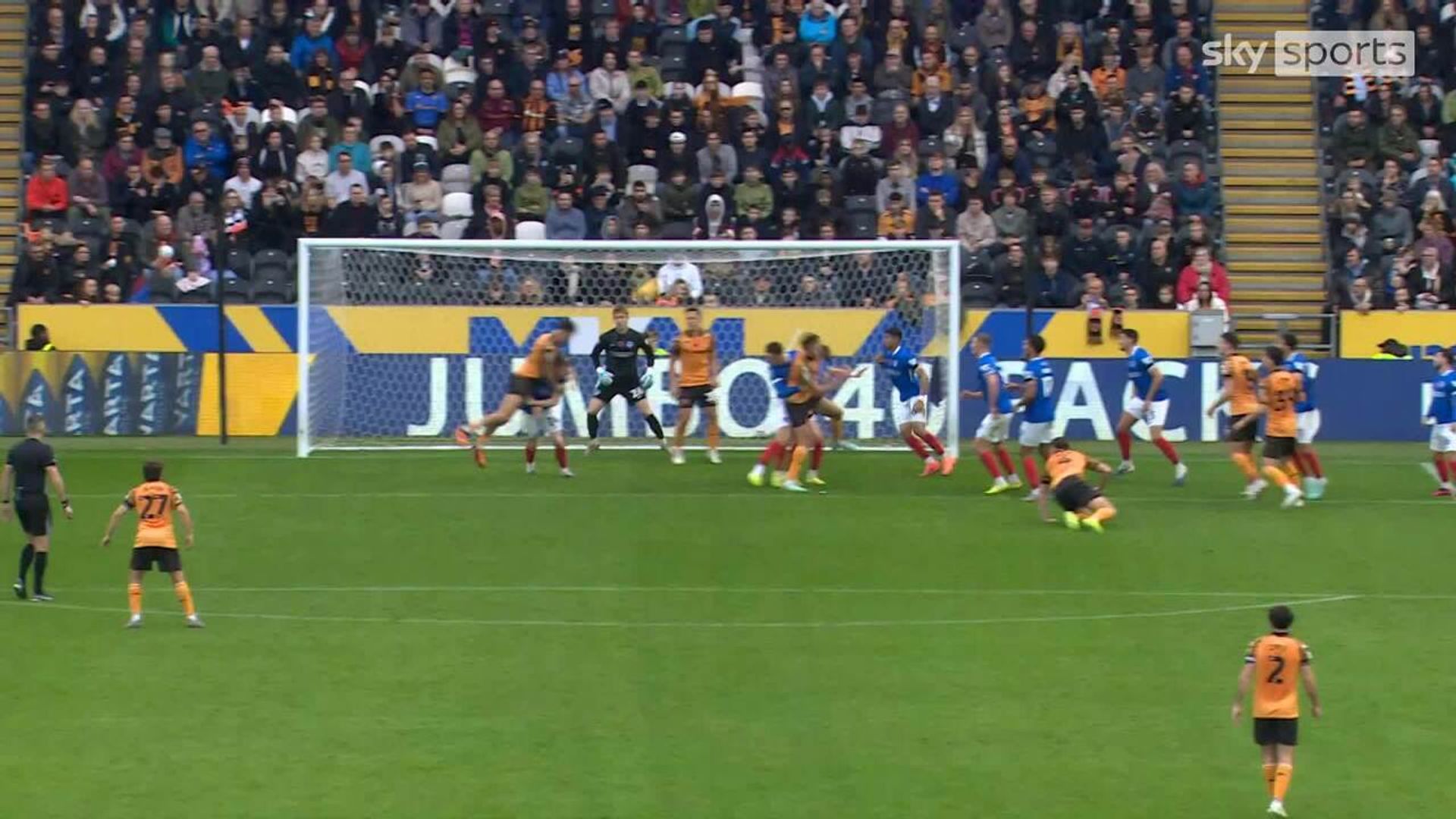 Joseph nods Hull in front 