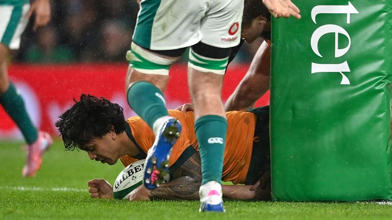Australia responded with a try, with Len Ikitau running past Sam Prendergast.