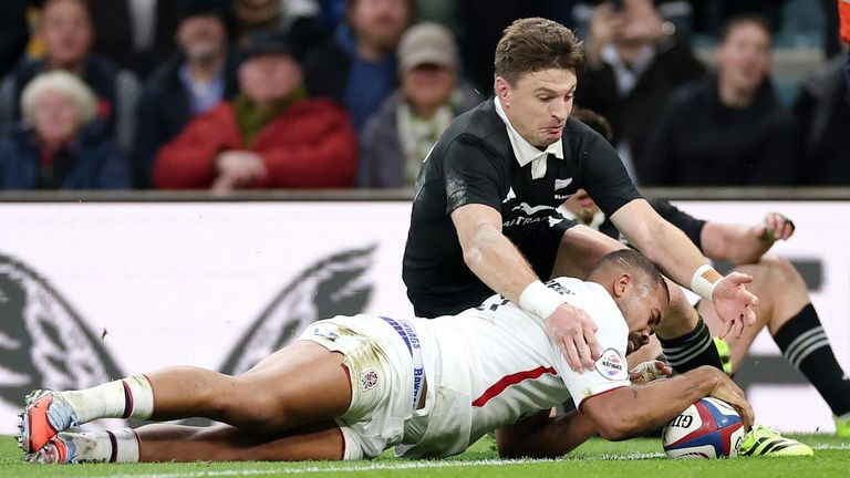 Ollie Lawrence scores England's first try against New Zealand