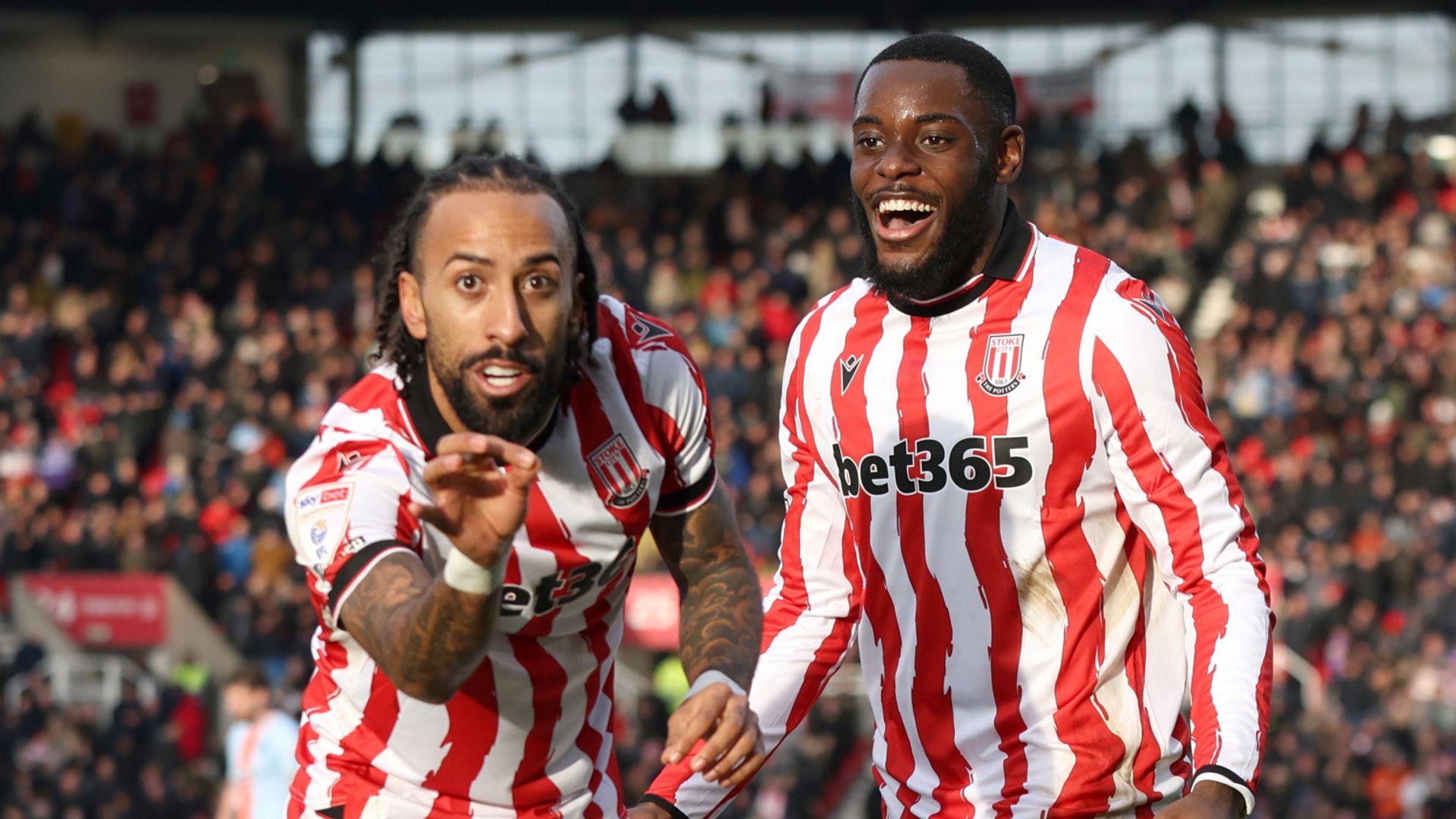 Stoke hold on to beat Swansea and end run of three straight defeats
