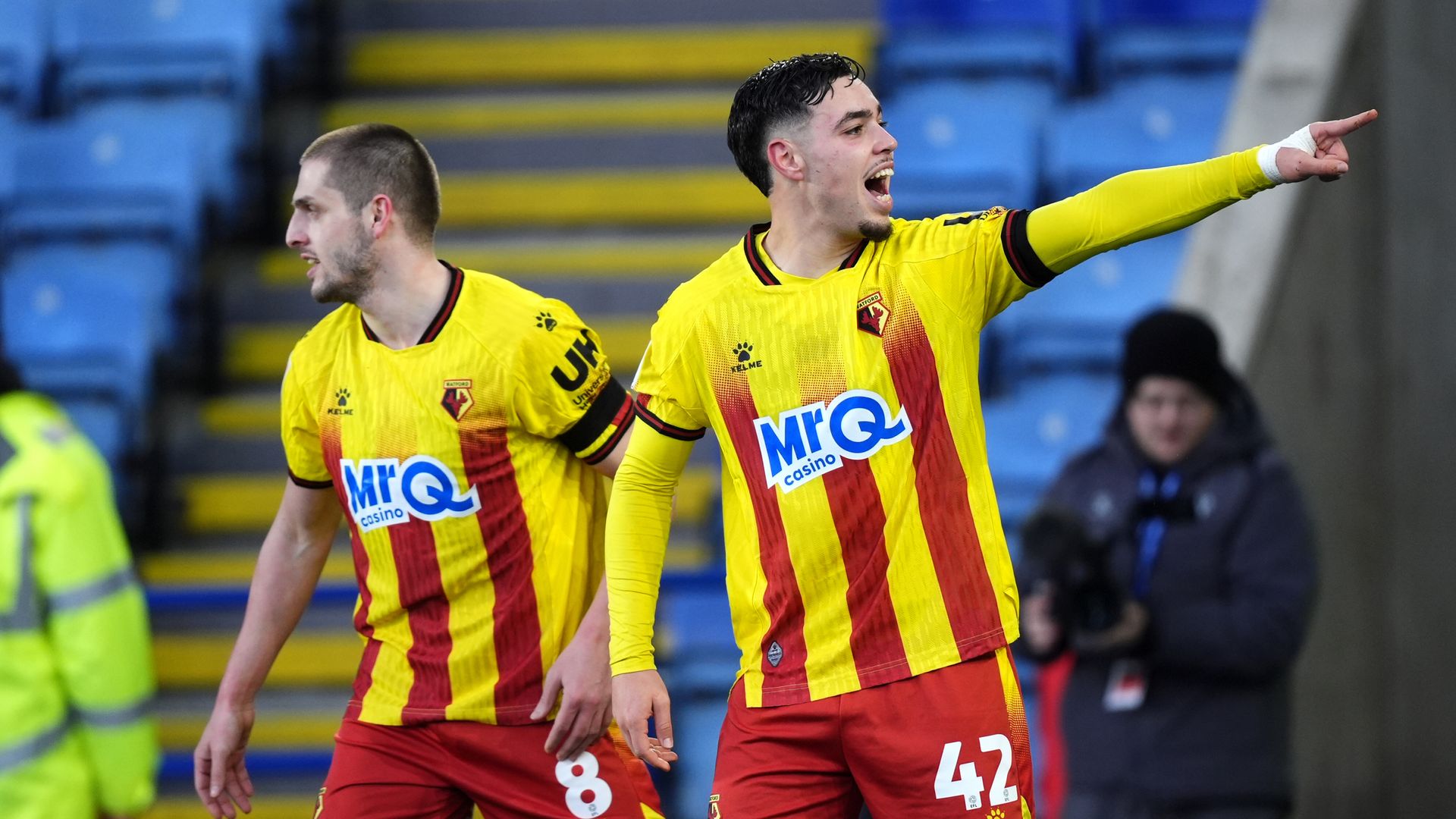 Watford hit back to beat Leicester and heap pressure on Cifuentes
