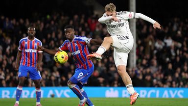 Emile Smith Rowe puts Fulham 2-1 up but his goal is ruled out for offside