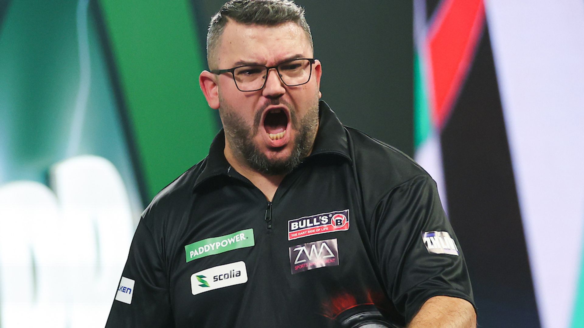 Reyes secures PDC Tour return while new names earn first cards