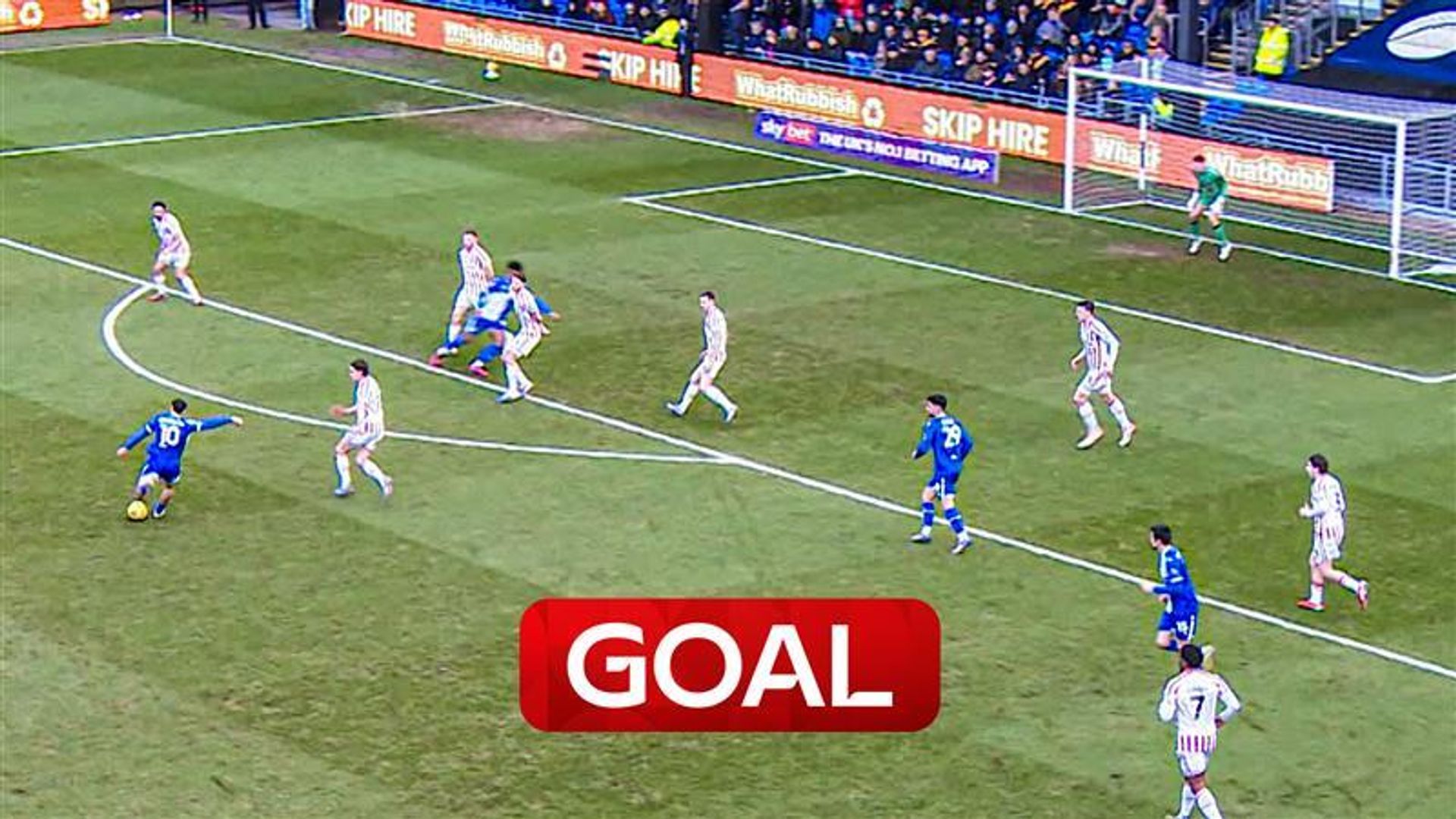 'Absolute peach!' | Debut goal for Akhamrich puts Bristol Rovers ahead