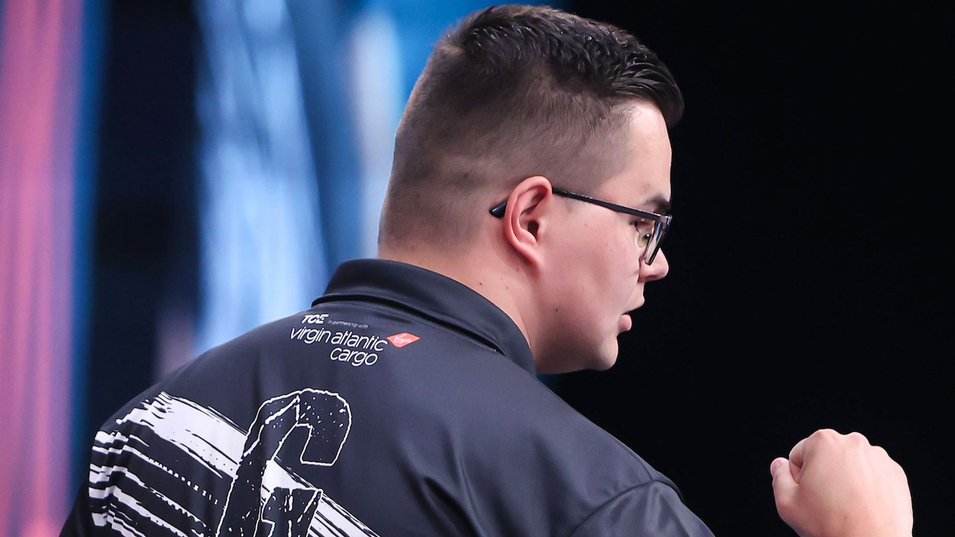 Van Veen survives Masters scare: 'I made it difficult for myself!'