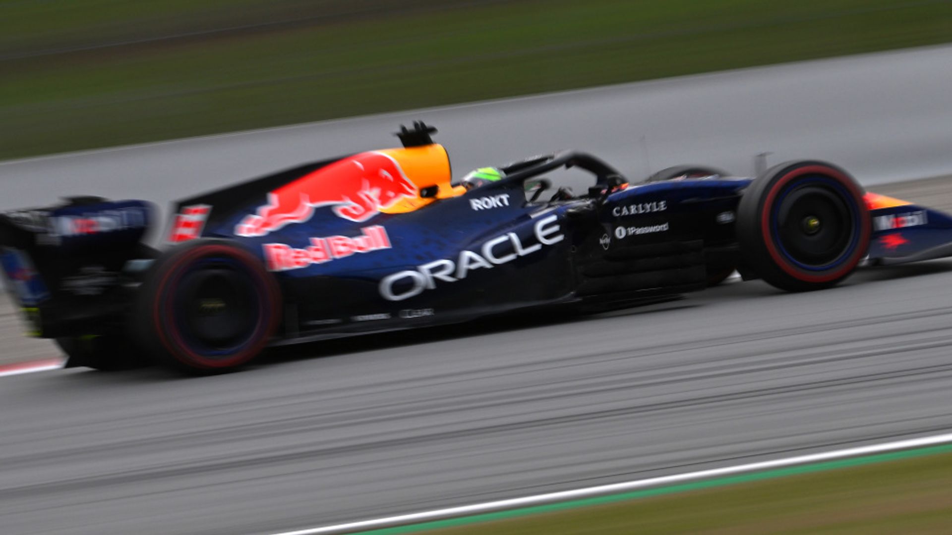 Hadjar crashes Red Bull after Hamilton makes first testing appearance
