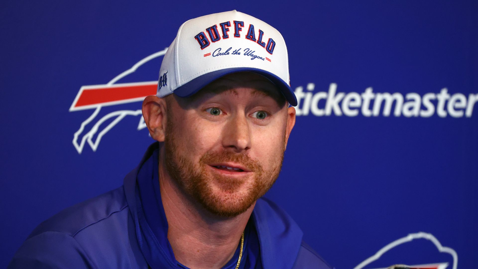 Bills to promote Brady to head coach