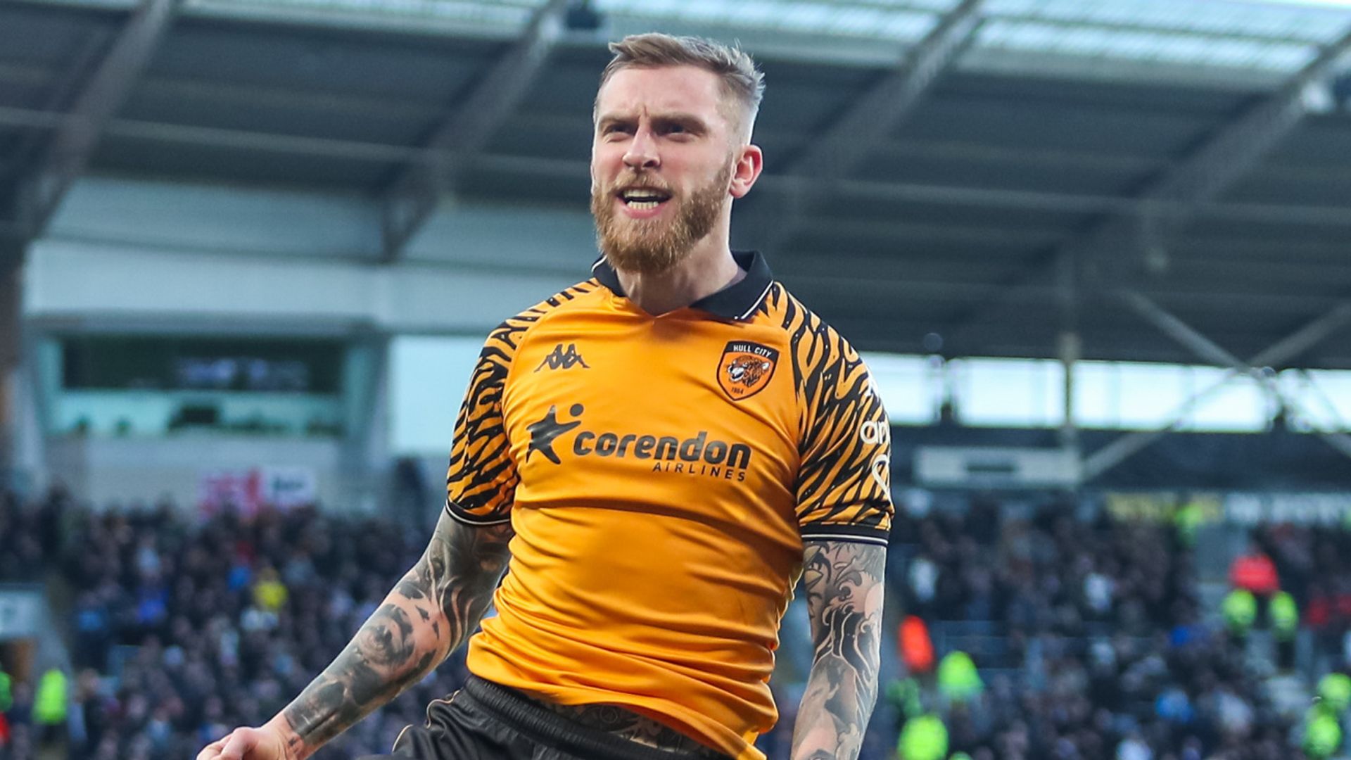 McBurnie steers Hull towards victory against Swans