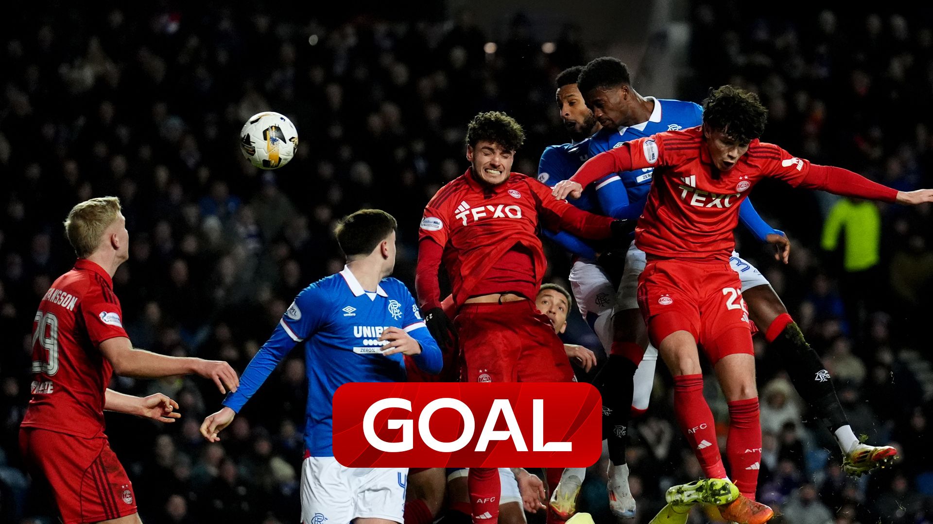 'He is such a threat!' | Fernandez heads Rangers in front