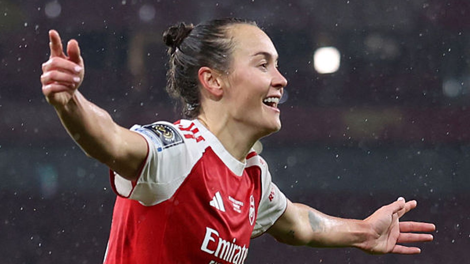 Arsenal Women beat Corinthians to win Champions Cup in extra-time thriller
