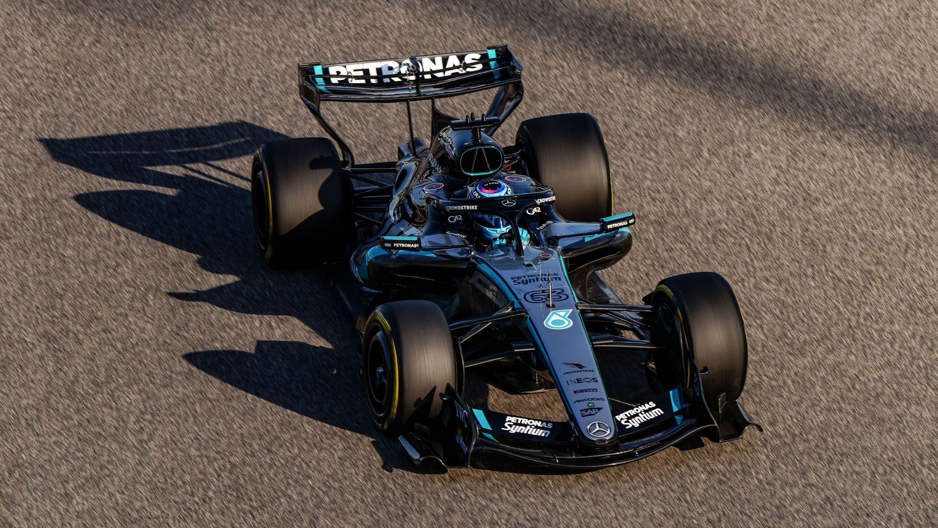 Who set the fastest times and did most laps at F1's final pre-season test?