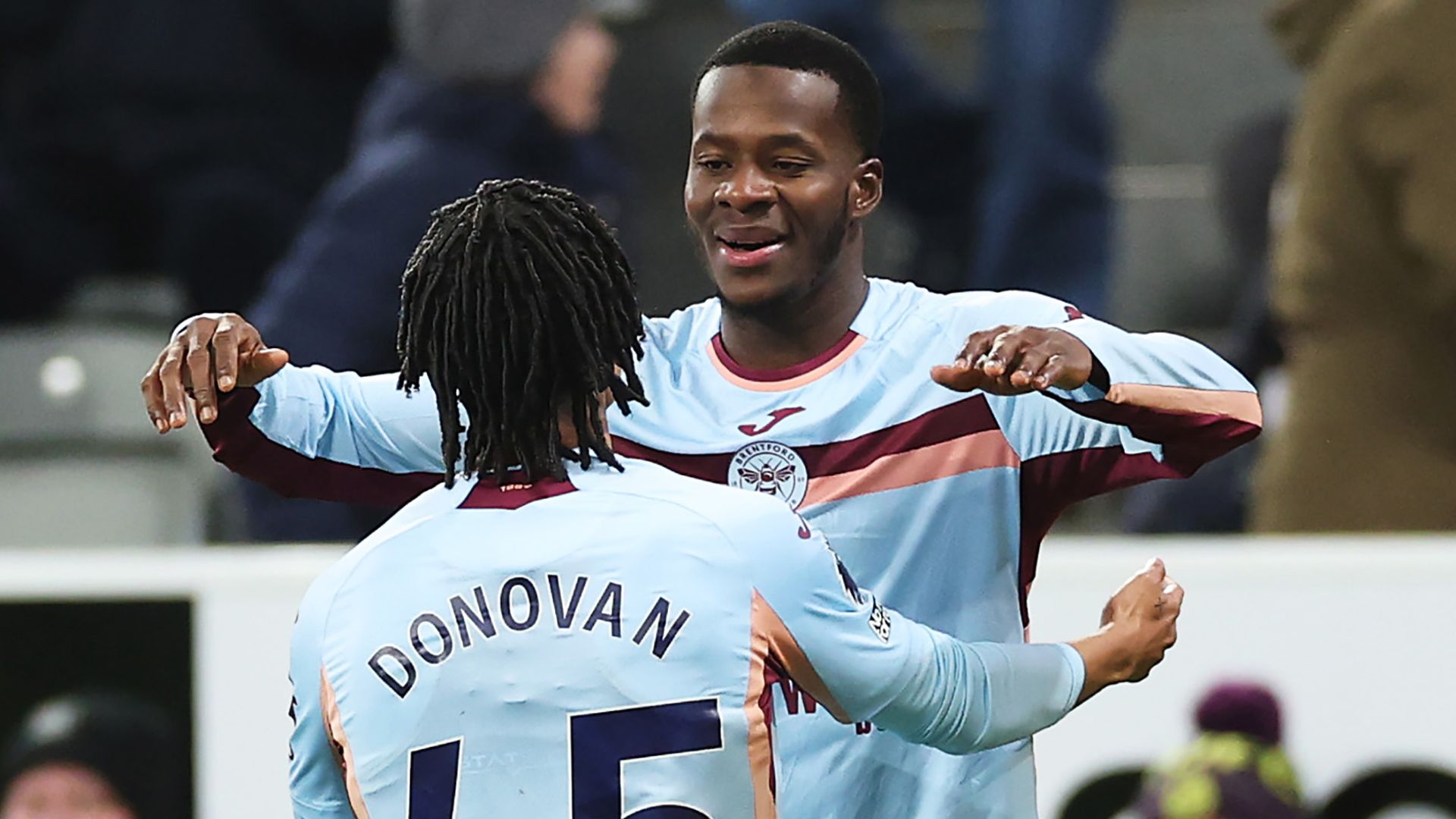 Macclesfield FC vs Brentford - latest score