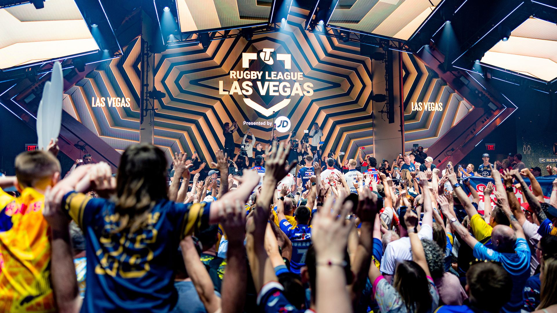 Super League in Las Vegas notebook: A nightclub bonanza with Leeds and KR fans on top