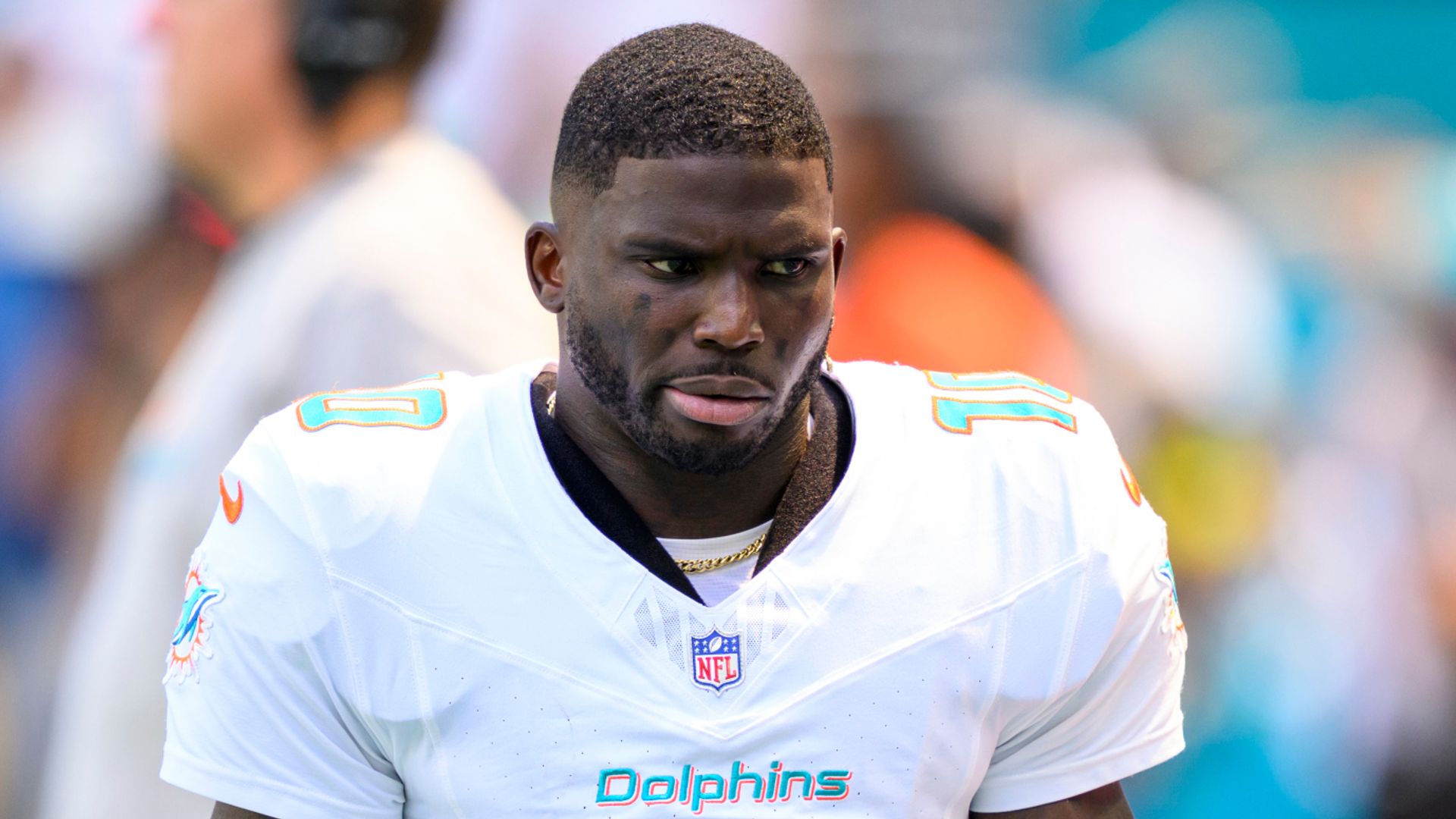 Dolphins releasing star receiver Hill