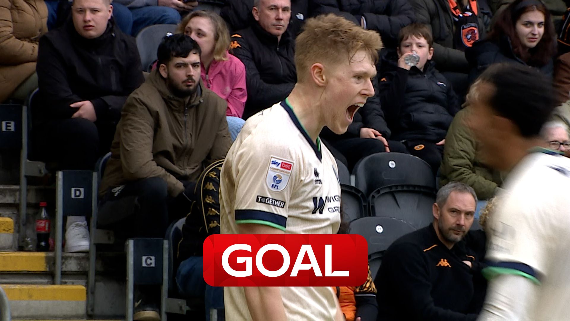 BIG GOAL! Millwall close on Boro as Coburn hits third at Hull