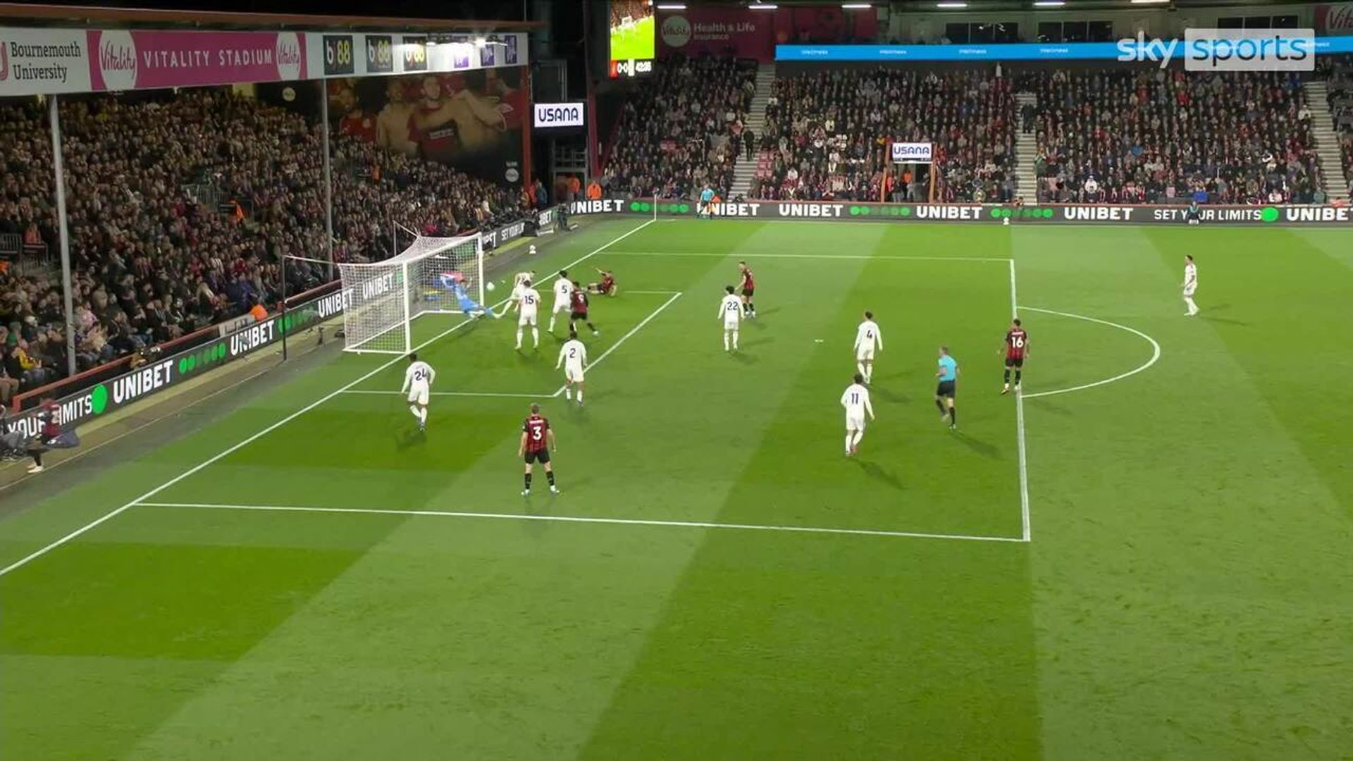 Bournemouth go close to opener as Darlow makes important stop