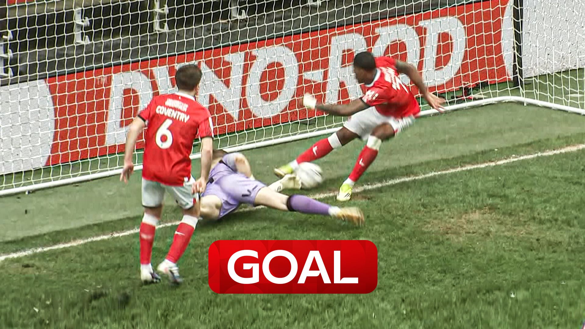 Howler! Charlton keeper spills weak strike to give Bristol City lead!