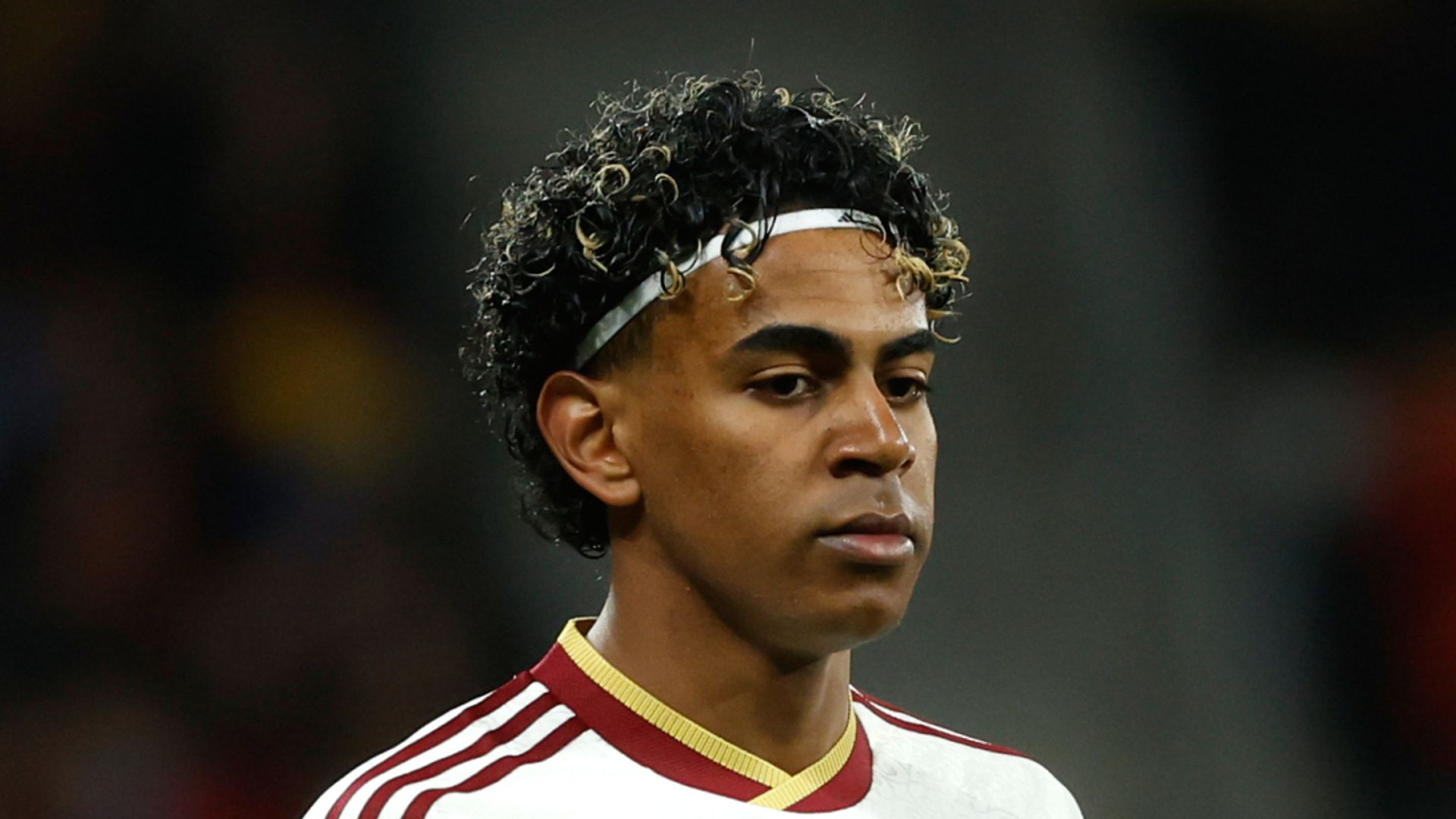 Yamal speaks out on 'intolerable' anti-Muslim chants at Spain vs Egypt