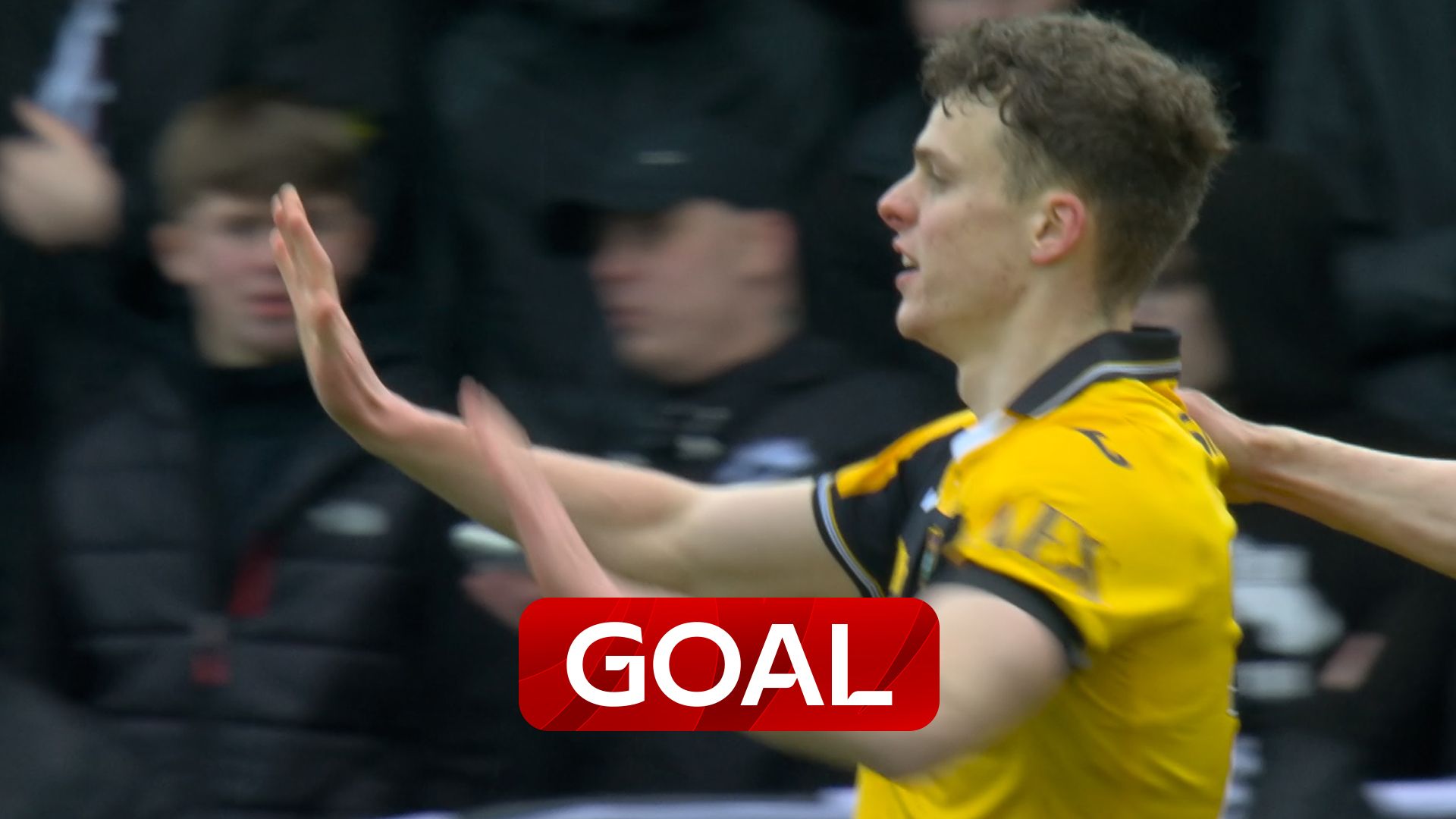 Smith pulls Livingston level again!