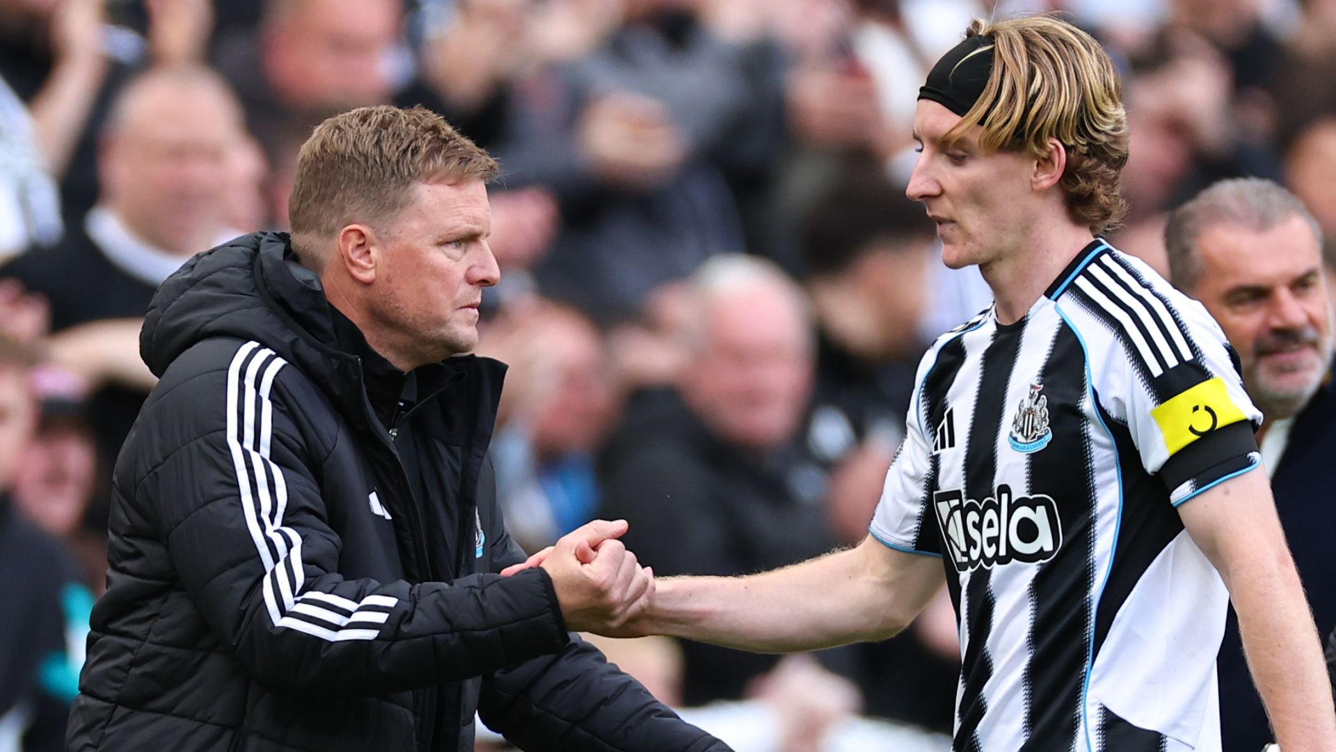 Howe insinúa la salida de Gordon del Newcastle en medio de vínculos con el&hellip;