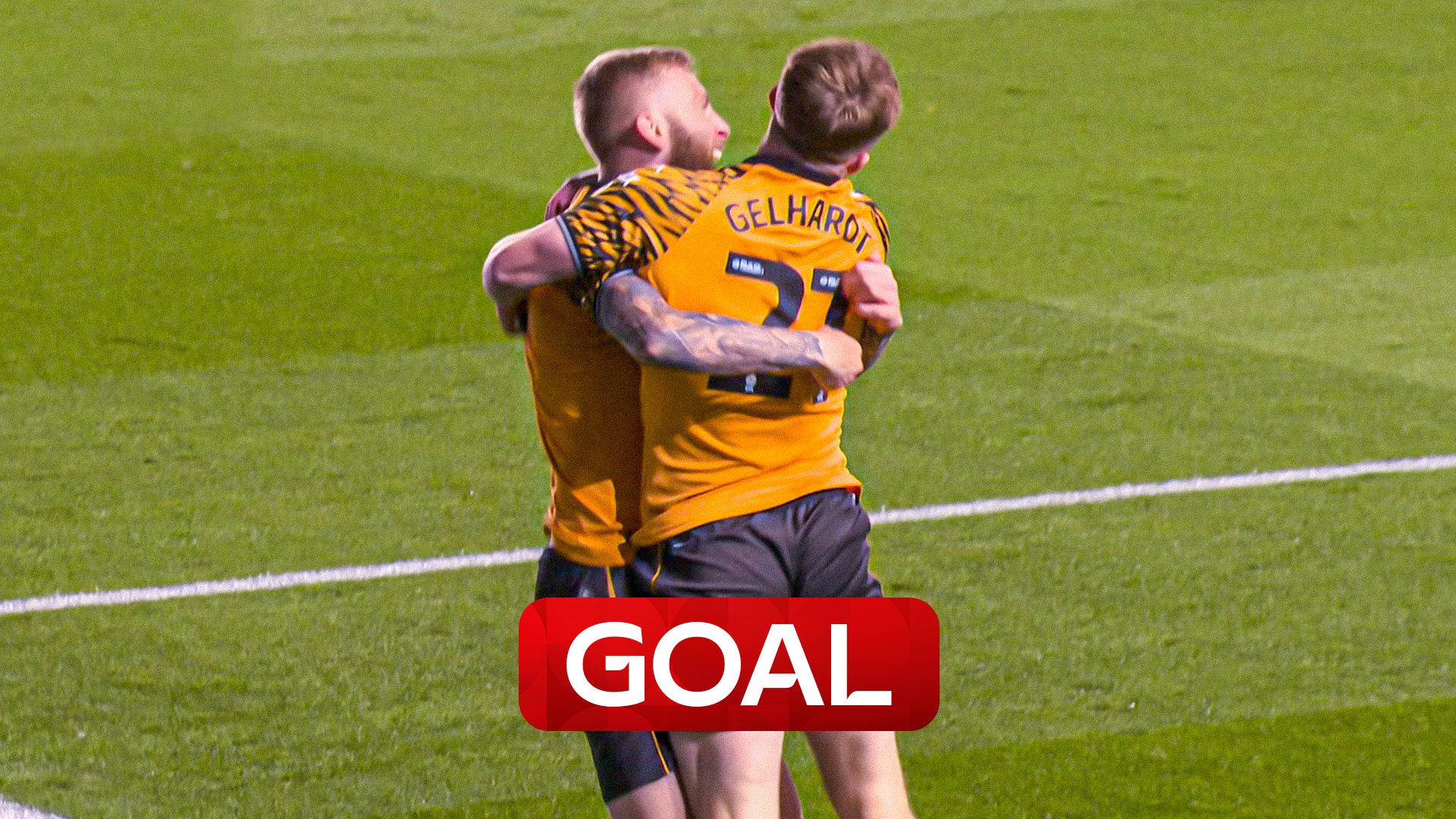 'What an entrance!' | Substitute Gelhardt doubles Hull’s lead against Millwall!