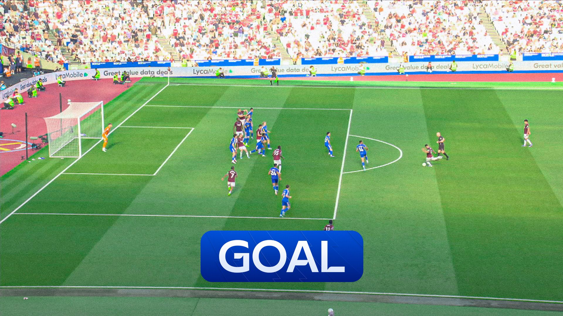 Wilson's long-range strike puts West Ham three ahead