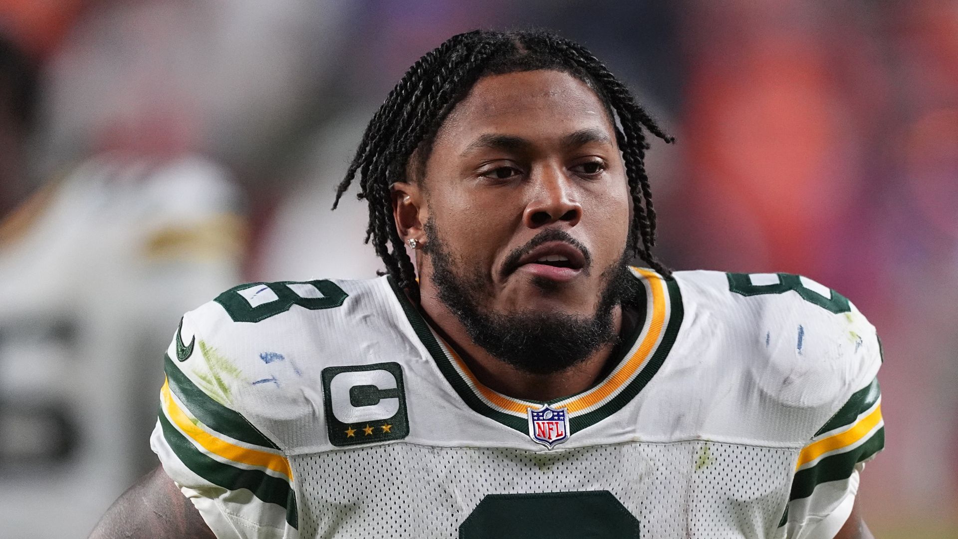 Packers running back Jacobs arrested on domestic abuse charges