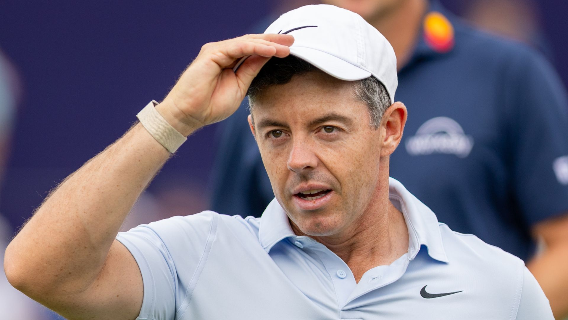 McIlroy surges into contention with second-round 67 at Truist