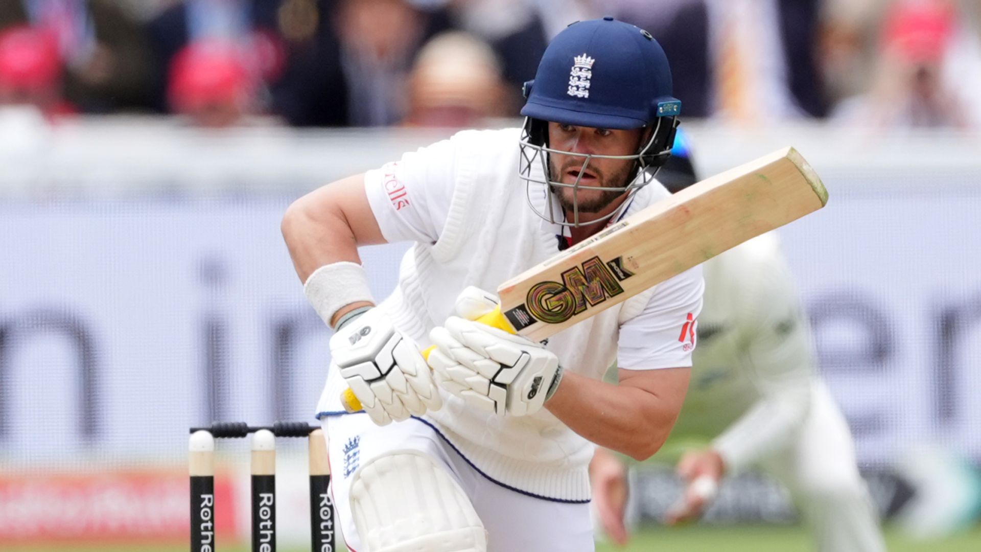 England close on 223-2, trailing NZ by 215, after superb Duckett ton LIVE!