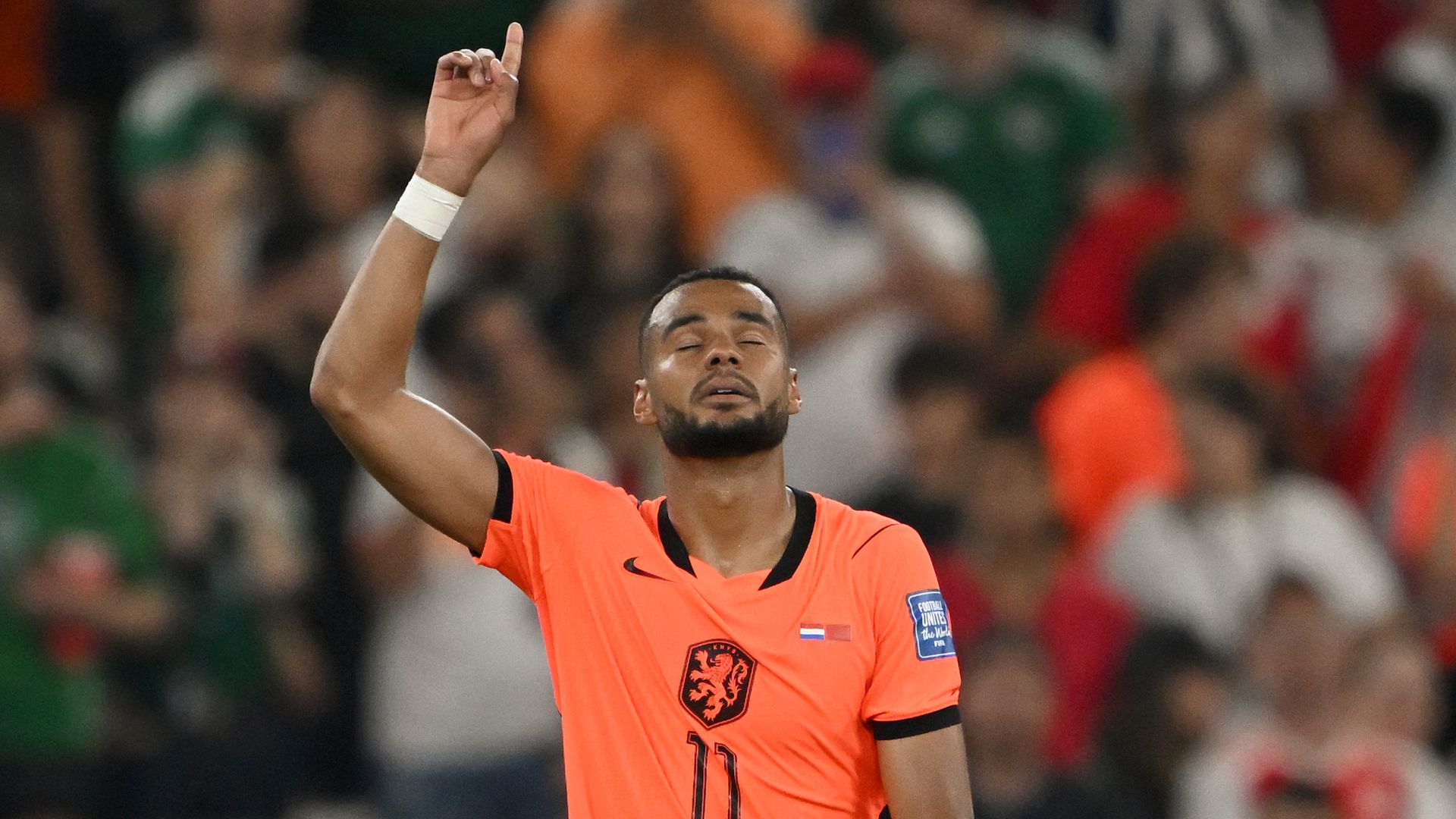 Gakpo gives Netherlands lead against Morocco LIVE!