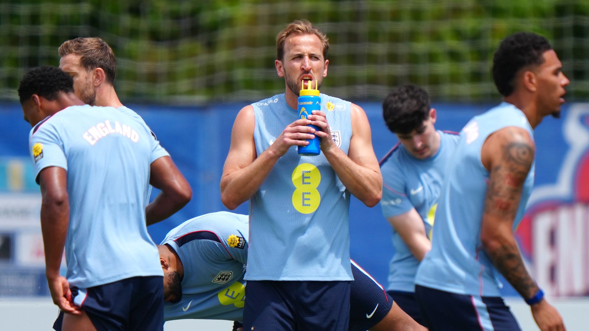 England vs New Zealand team news and build-up LIVE!
