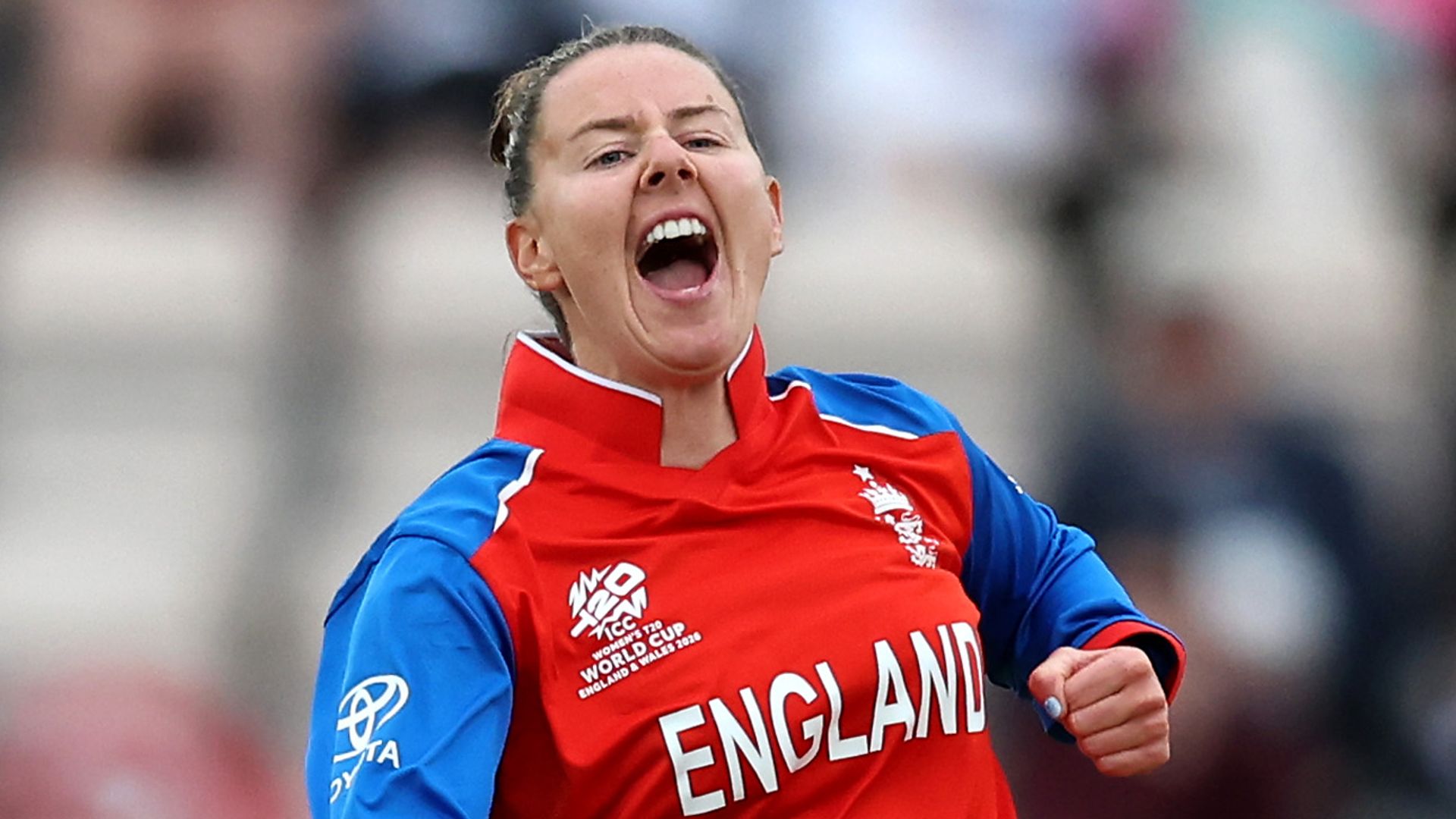 Impressive England reduce Ireland to 25-3 in T20 World Cup LIVE!