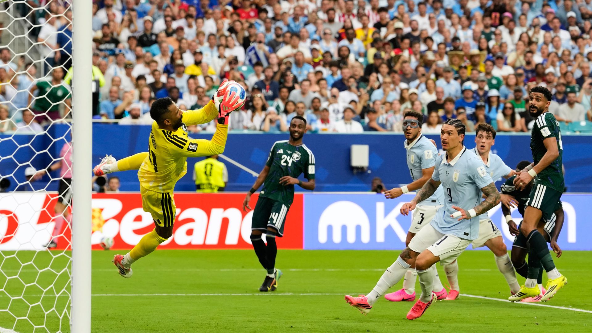 Uruguay equalise late after Saudi Arabia goalkeeper heroics
