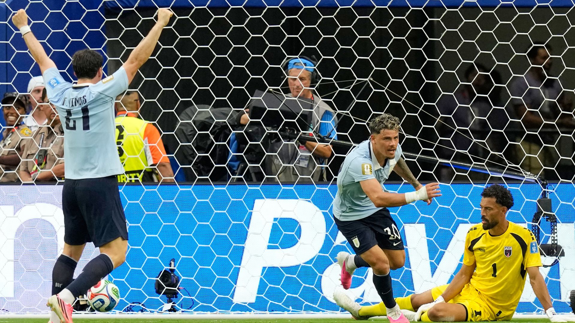 Uruguay complete comeback on stroke of half-time vs Cape Verde LIVE!