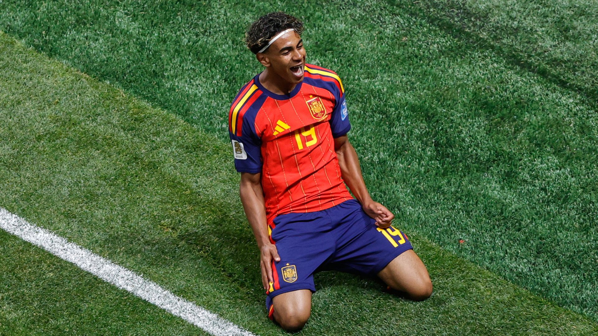 Yamal and Oyarzabal strike with Spain thrashing Saudi Arabia LIVE!
