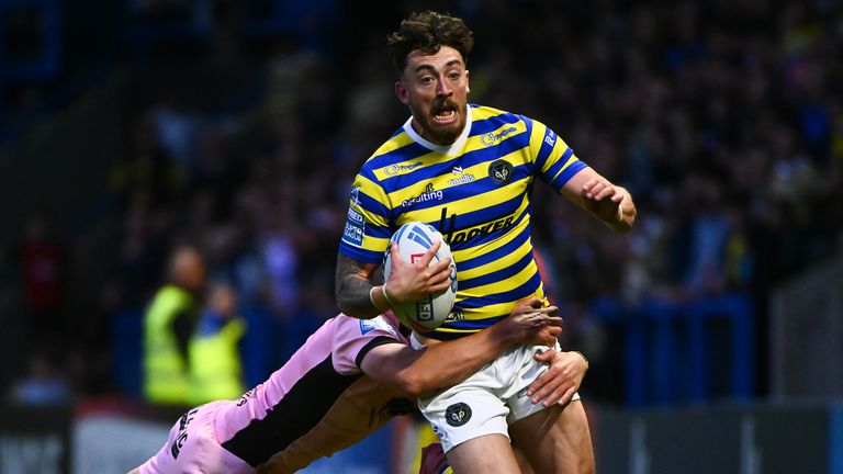 Warrington Wolves sit just behind Leeds Rhinos at the top on points difference
