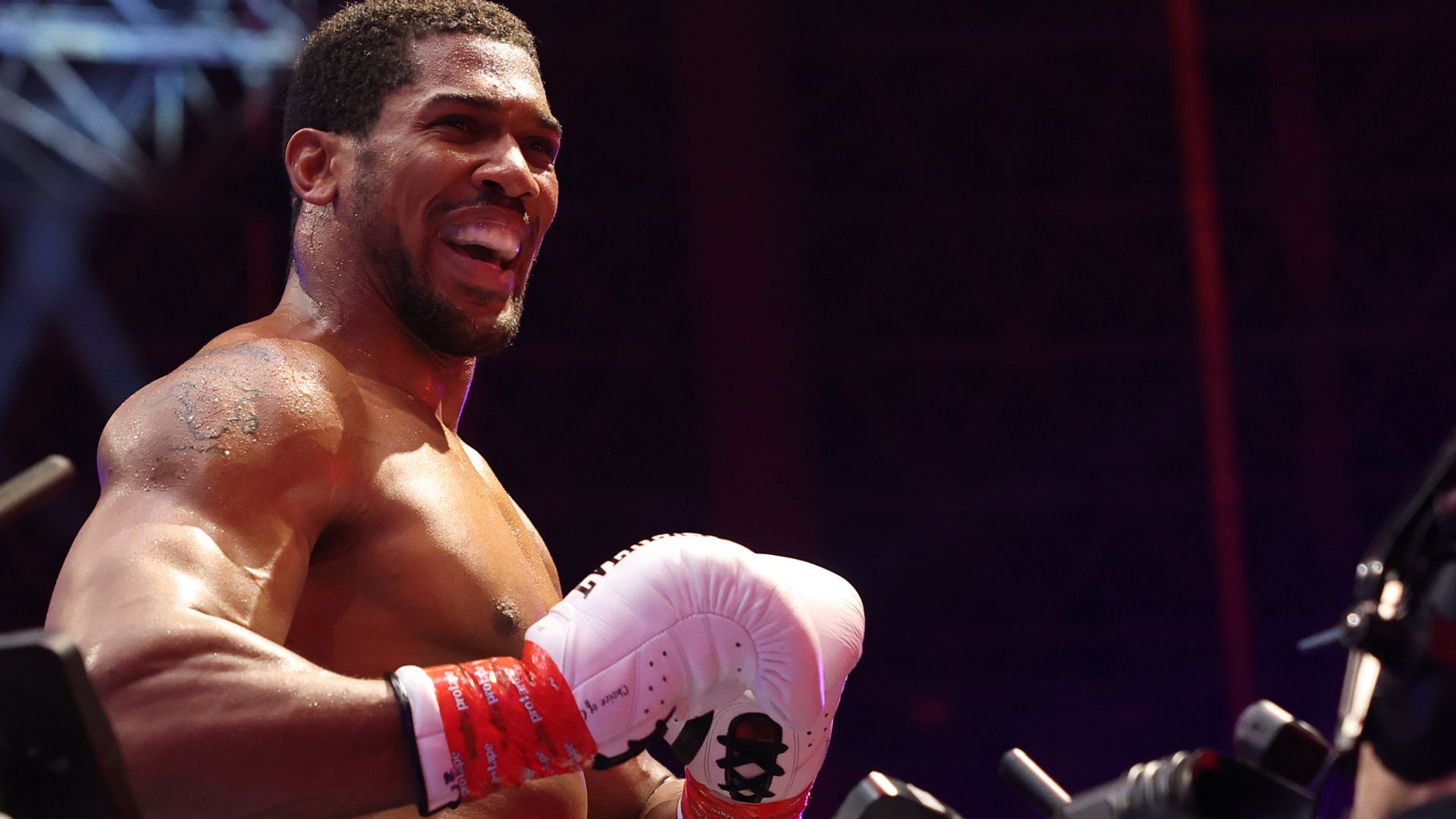 Joshua vs Prenga LIVE! AJ KOs Prenga in second round after being floored in first!