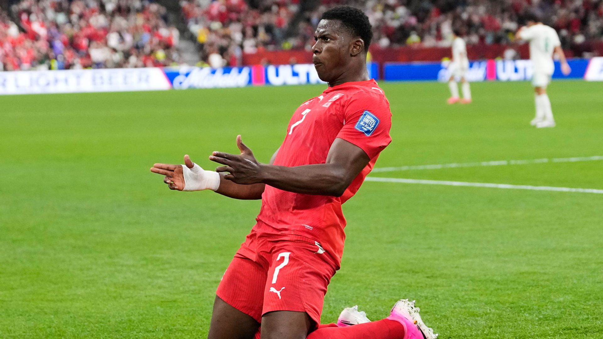 Switzerland lead despite bright start from Algeria LIVE!