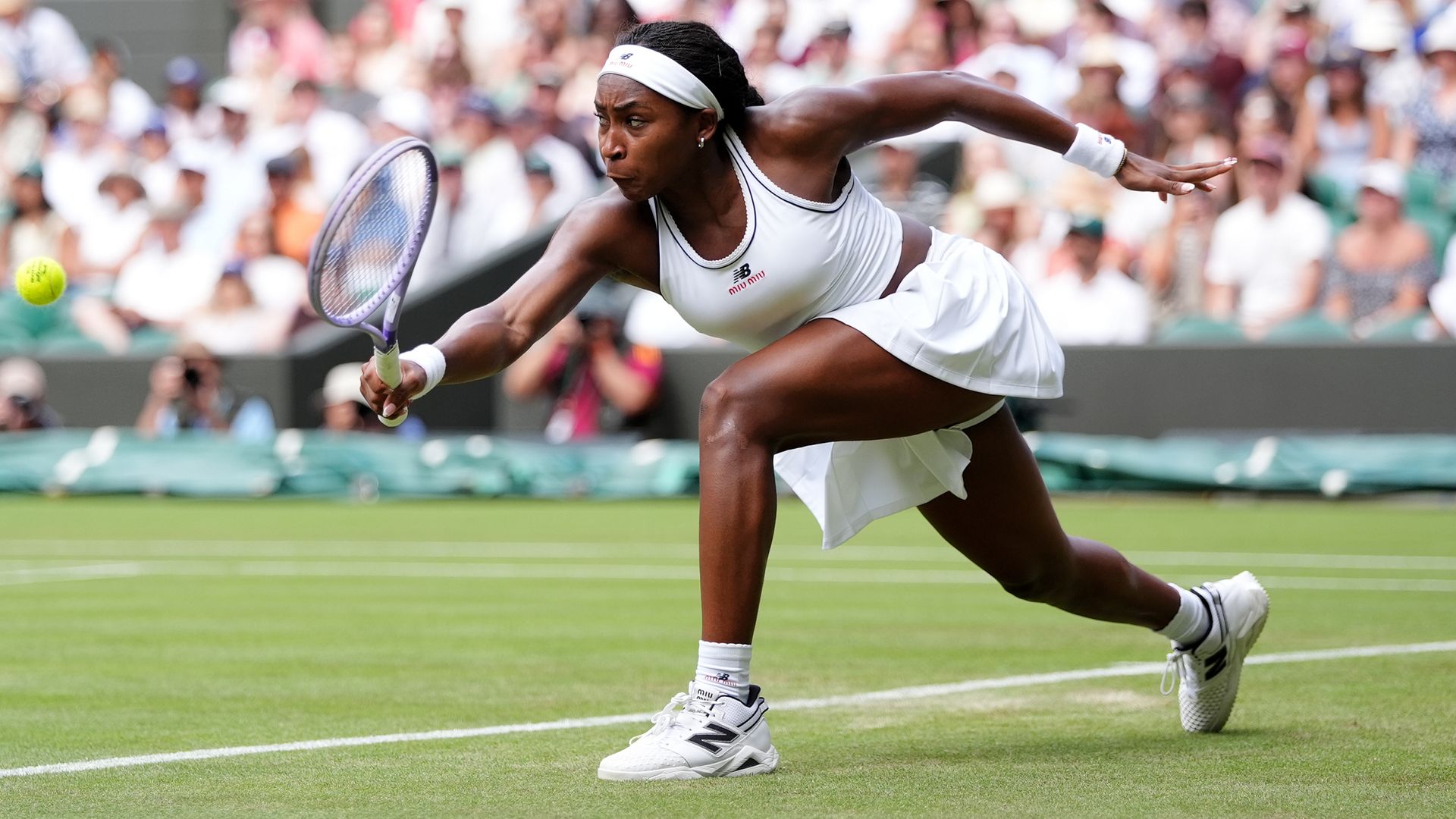 Wimbledon Day Three LIVE! Gauff into third set after Sinner, Osaka impress