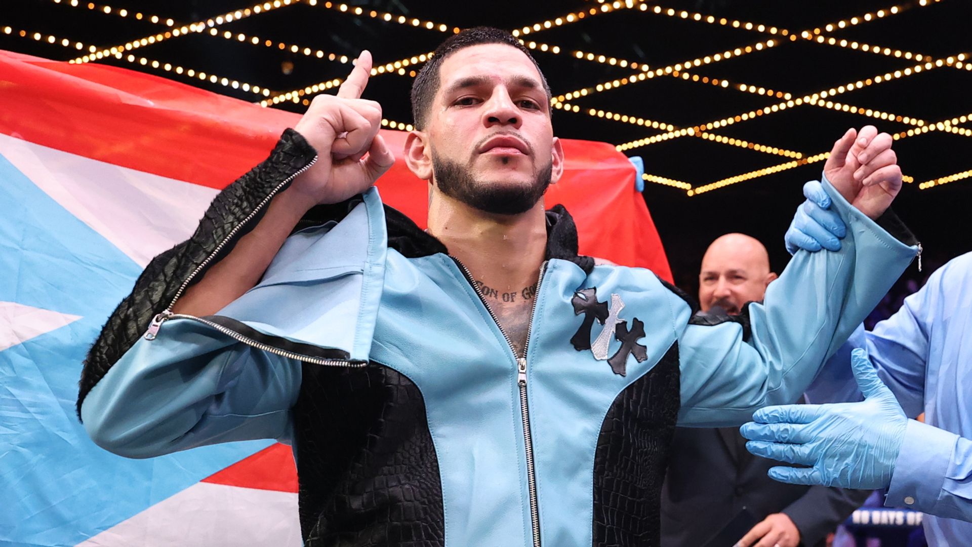 Berlanga climbs off canvas to stop Butler in Zuffa thriller