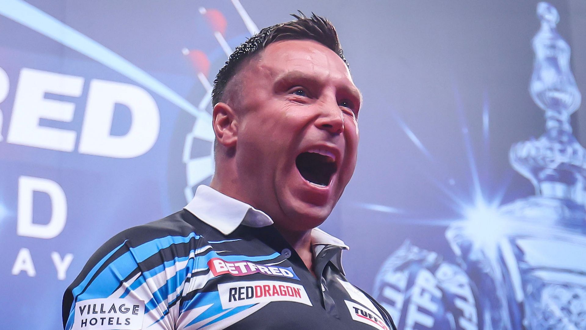 World Matchplay semi-finals LIVE! Price battling Van Veen with Littler to follow