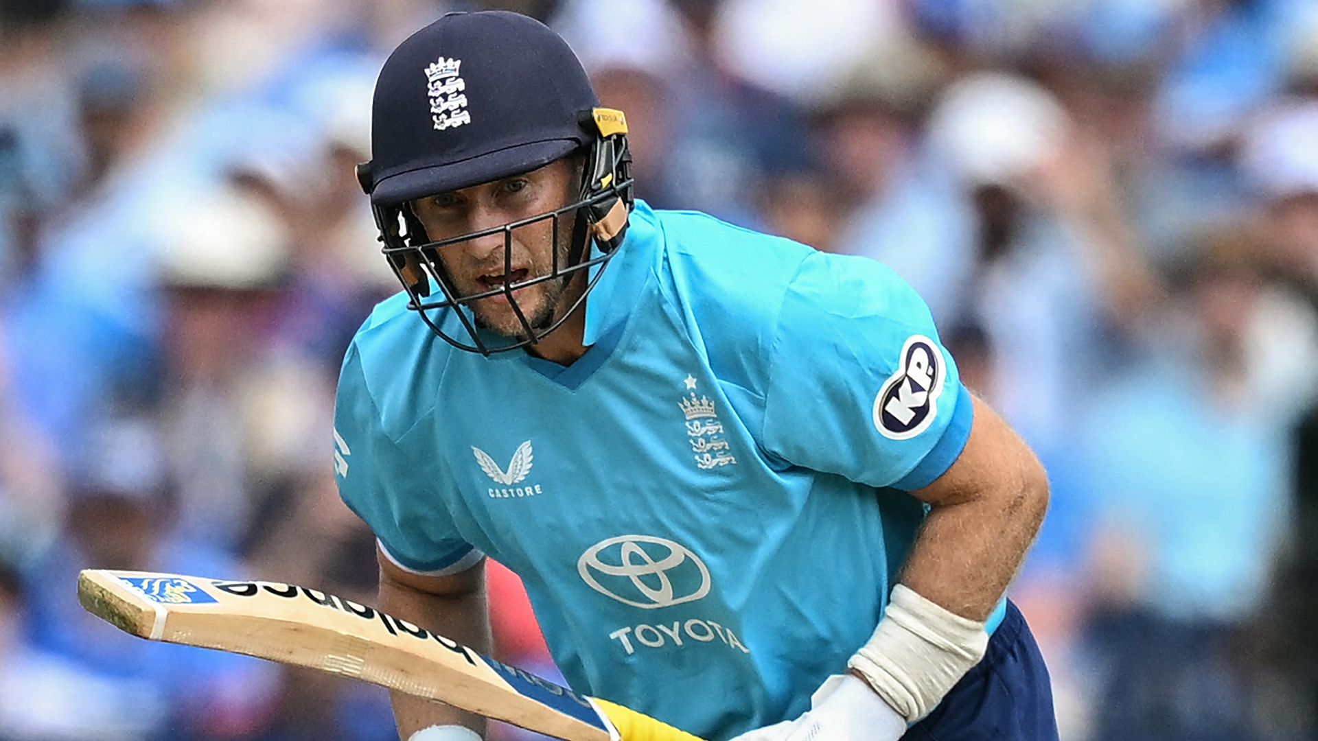 Root, Dawson share fifty stand after England tumble to 107-6 vs India LIVE!